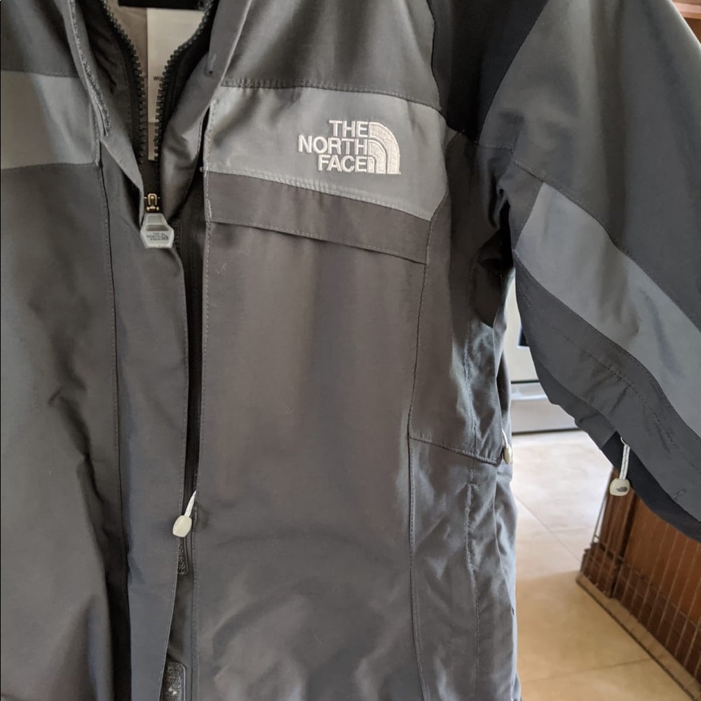 The north face jacket - Picture 4 of 7